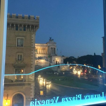 Piazza Venezia Luxury Suite Rome Buitenkant foto