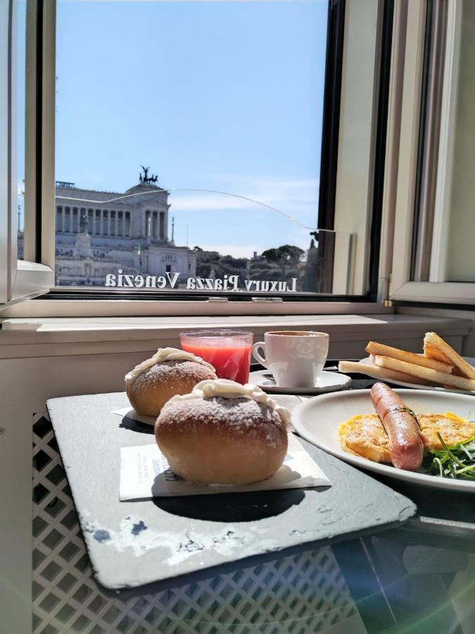 Piazza Venezia Luxury Suite Rome Buitenkant foto