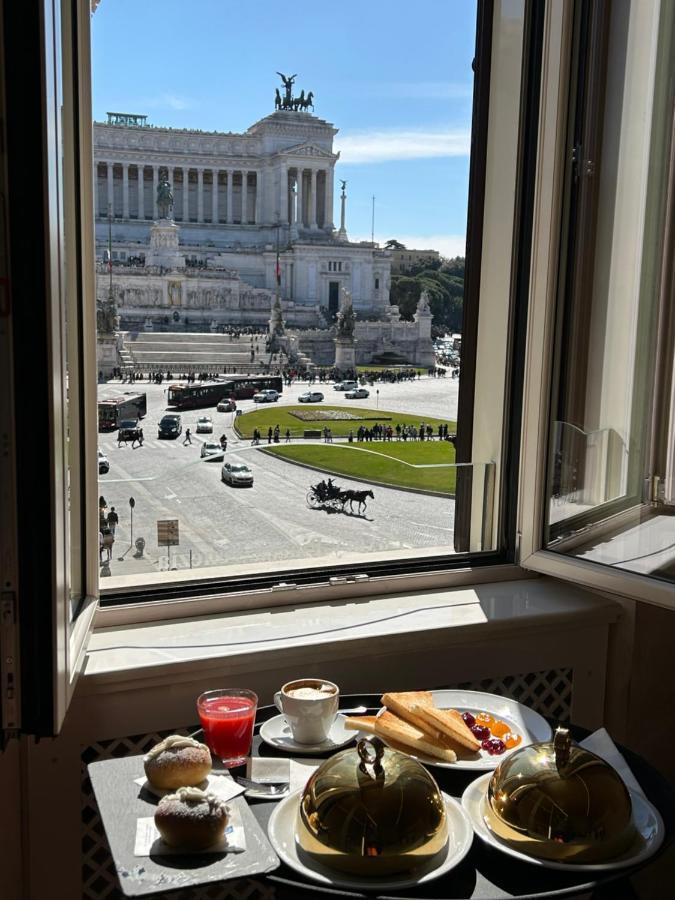 Piazza Venezia Luxury Suite Rome Buitenkant foto