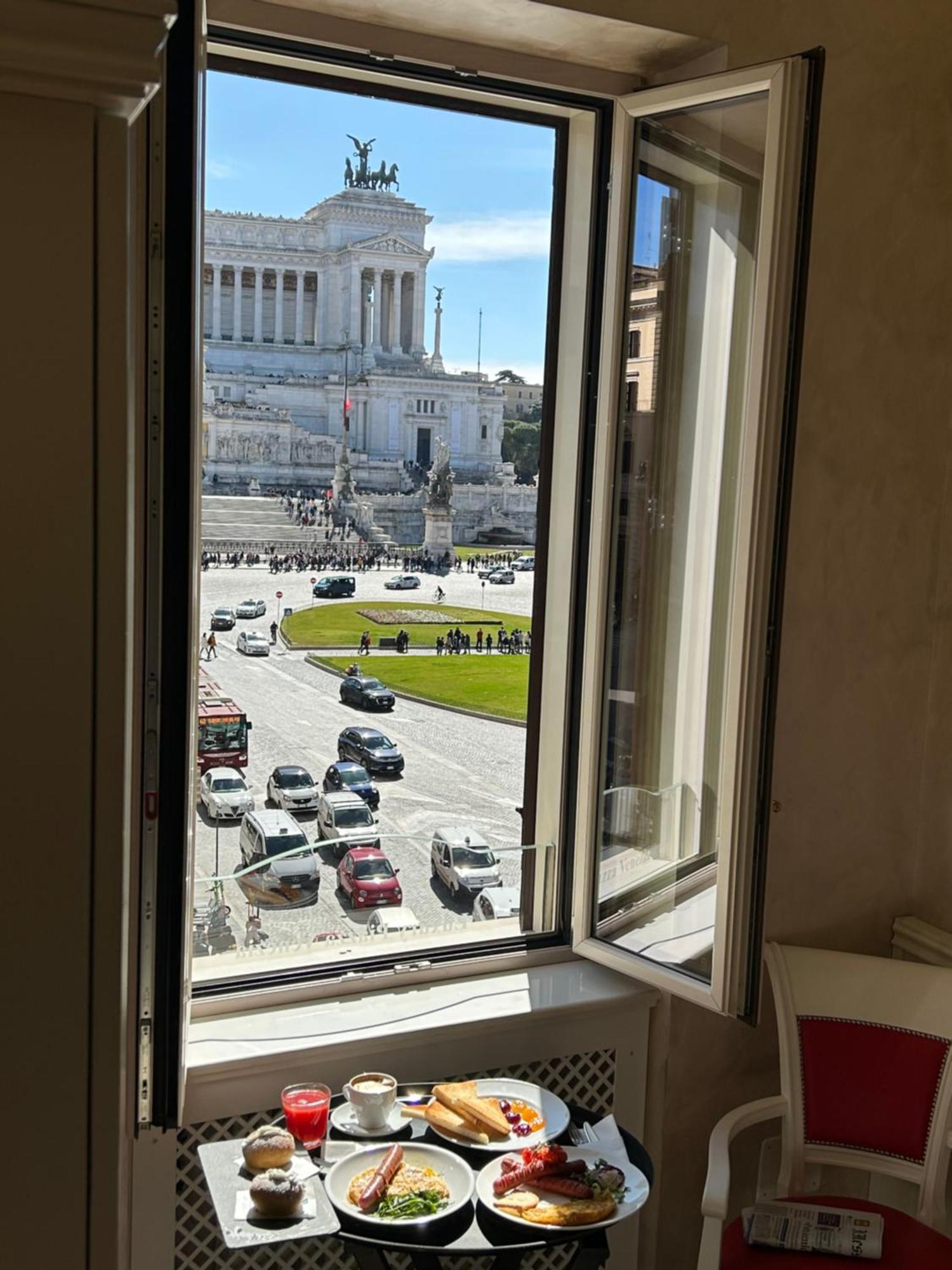 Piazza Venezia Luxury Suite Rome Buitenkant foto