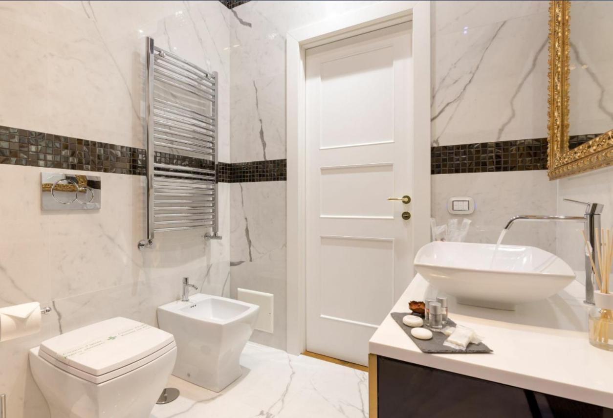 Piazza Venezia Luxury Suite Rome Buitenkant foto